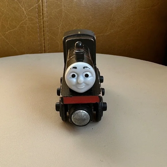 Introducing James - Picture 2 of 6